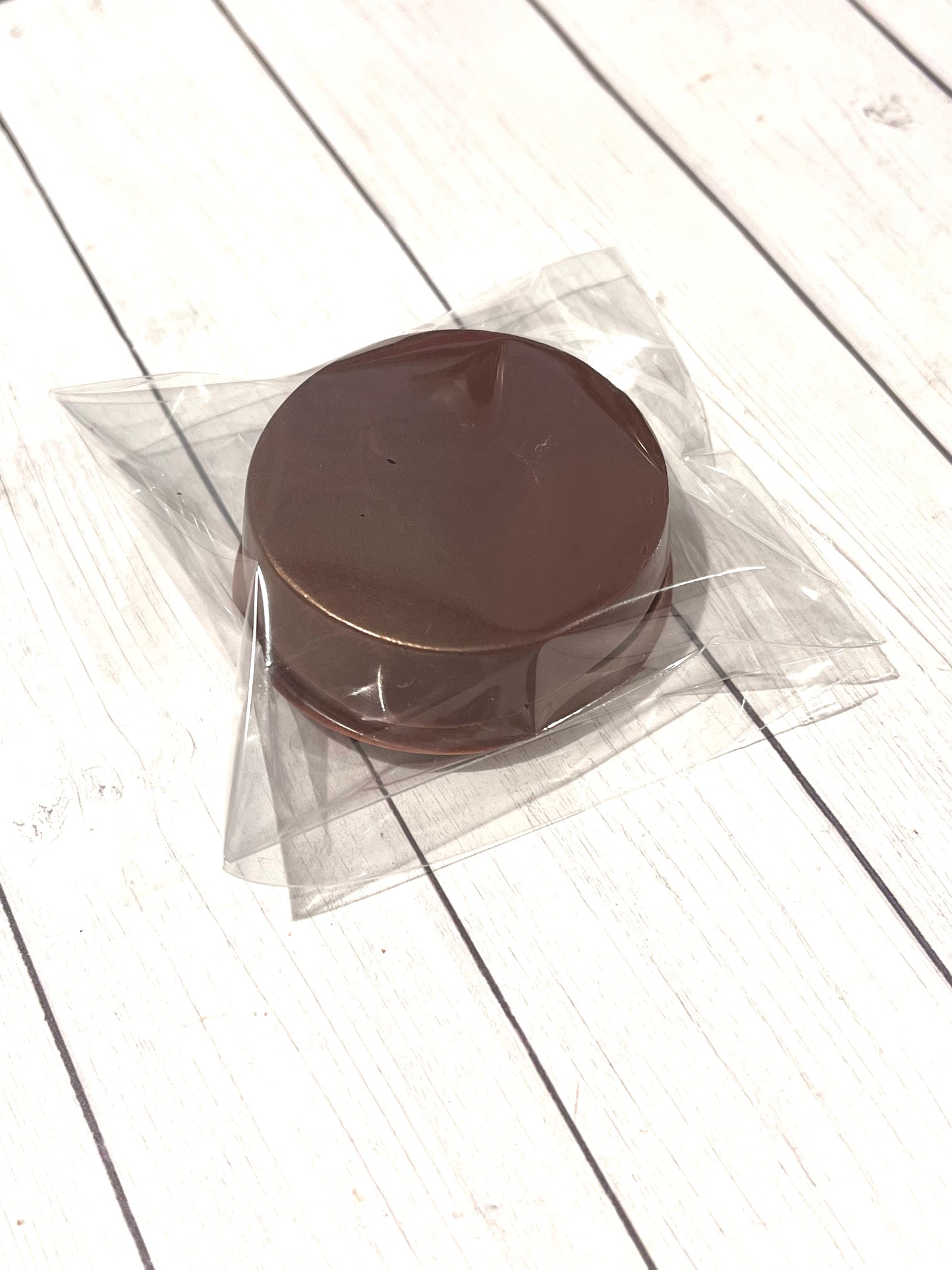 Gluten free Oreo on premium chocolate